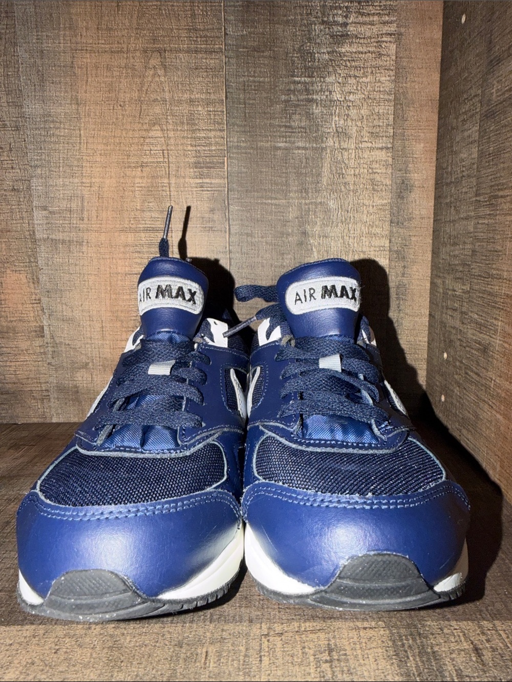 Nike Kids Air Max Running Sneakers in Navy and Light Gray-size 5 - Picture 4 of 10